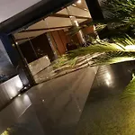 Sheraton Ocean 704 - Private Apartments