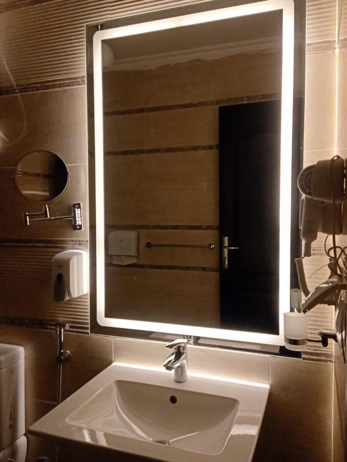Sheraton Ocean 704 - Private Cairo